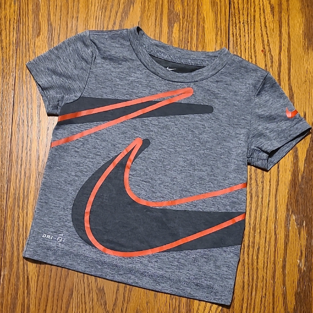Nike Kids Gray and Red Graphic T-Shirt - Size 2T
